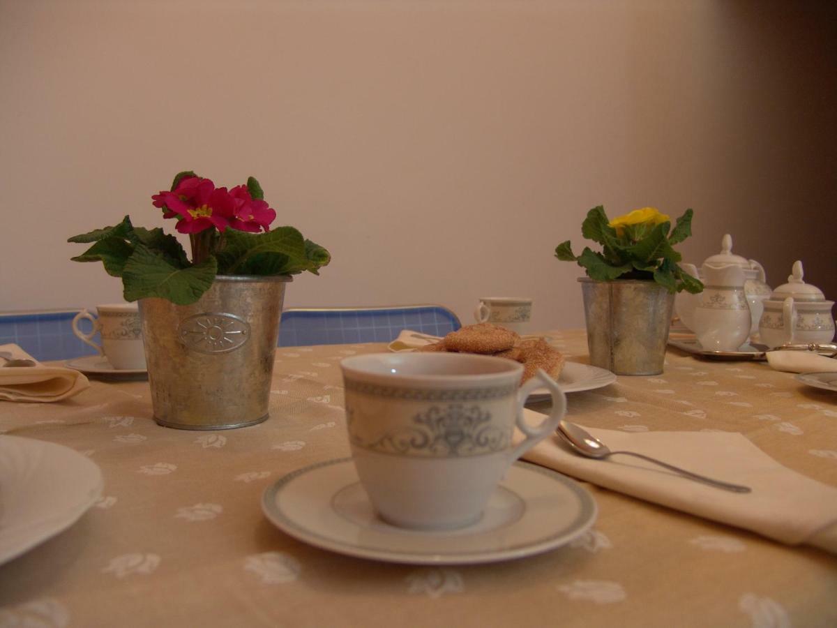 Bed and Breakfast I Colori Di Sara CTA Exterior foto
